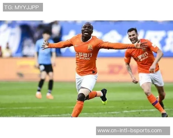 中超精彩对决武汉卓尔与大连一方比赛录像回顾与精彩瞬间分析